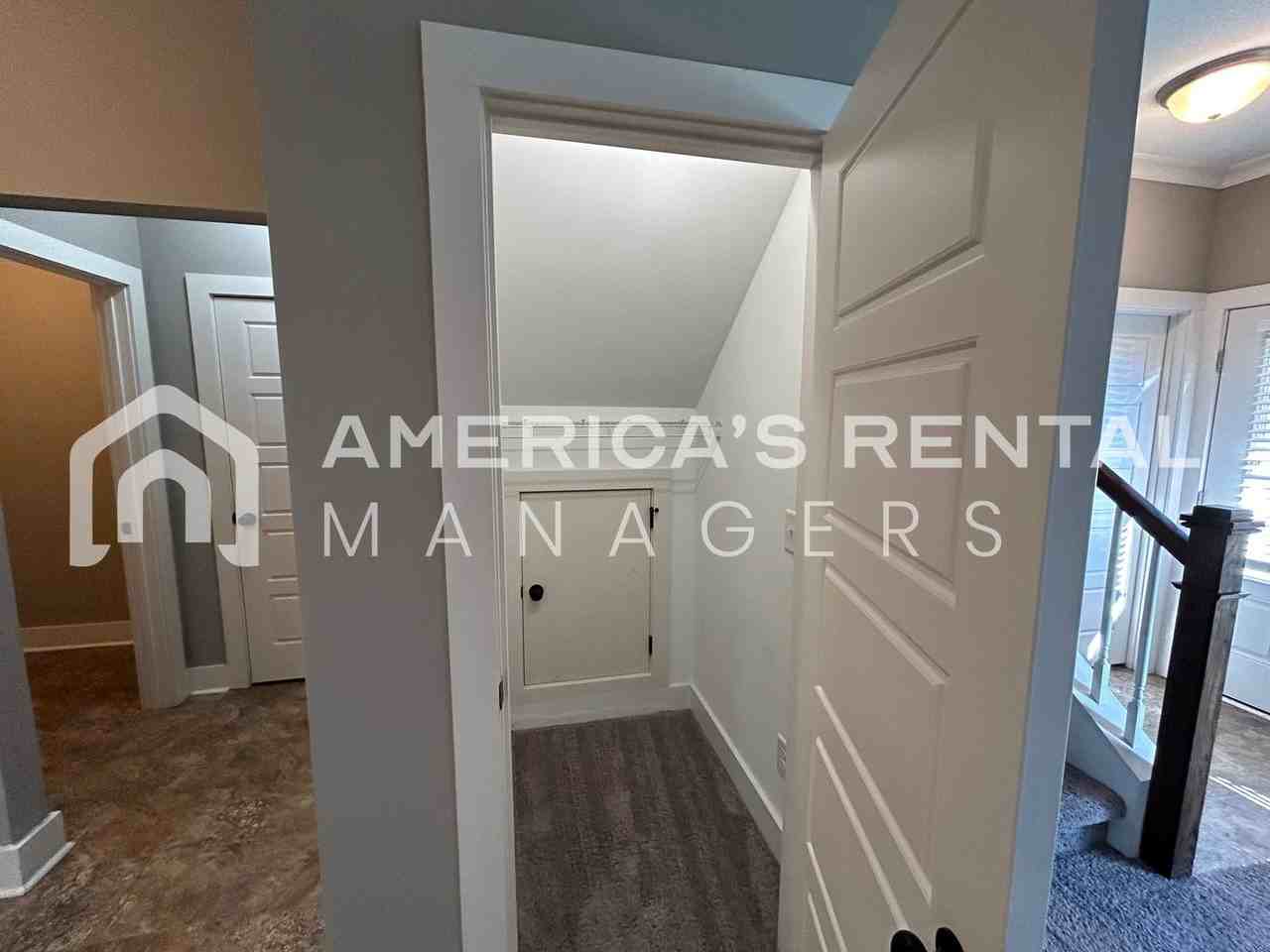 417 Polo Trce - Photo 7 of 36