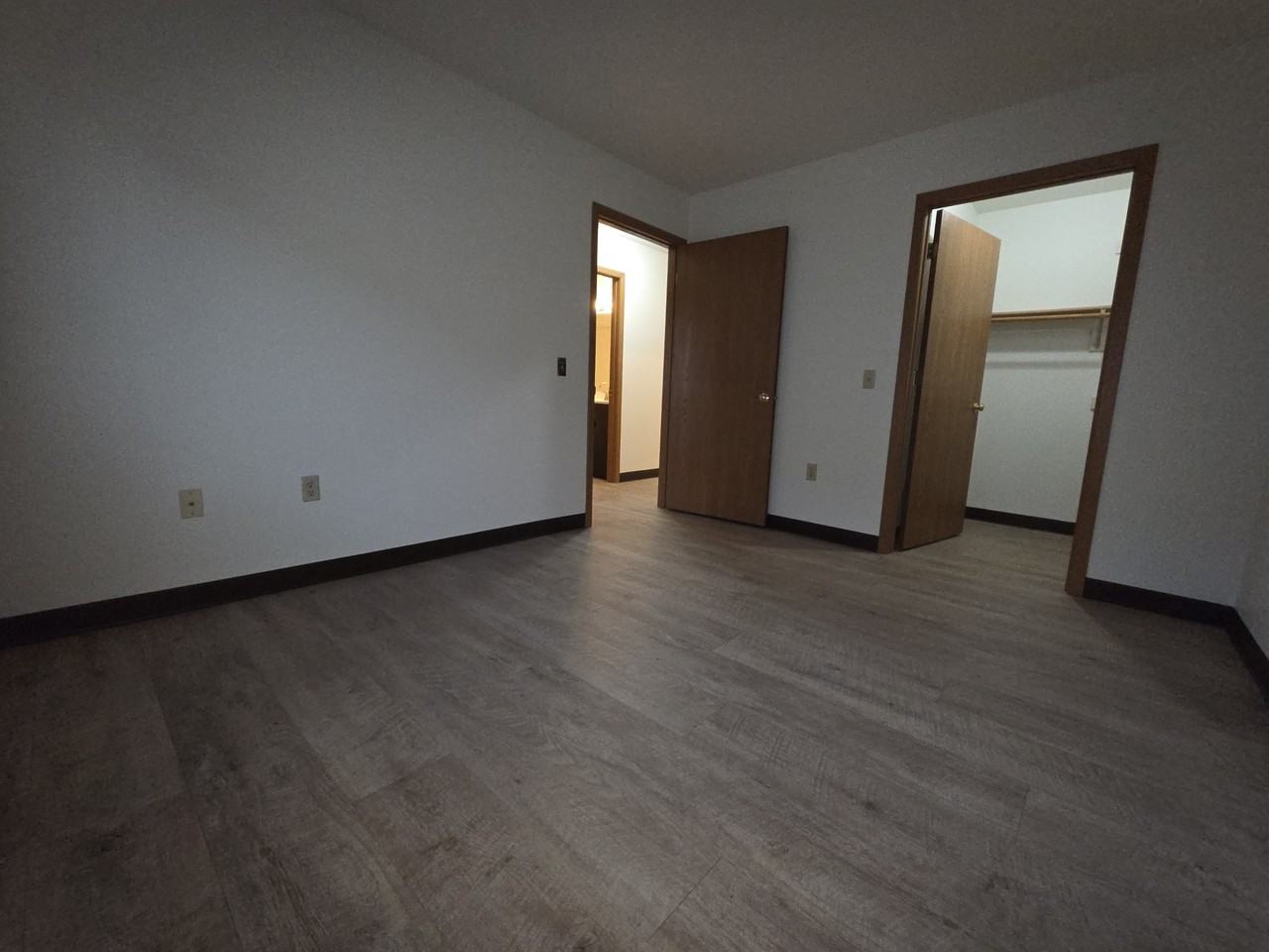 430 Sullivan Street - Photo 7 of 14