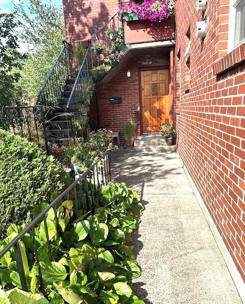 700 - 706 N 41st St Seattle WA 98103 LCG (S) - Photo 2 of 15