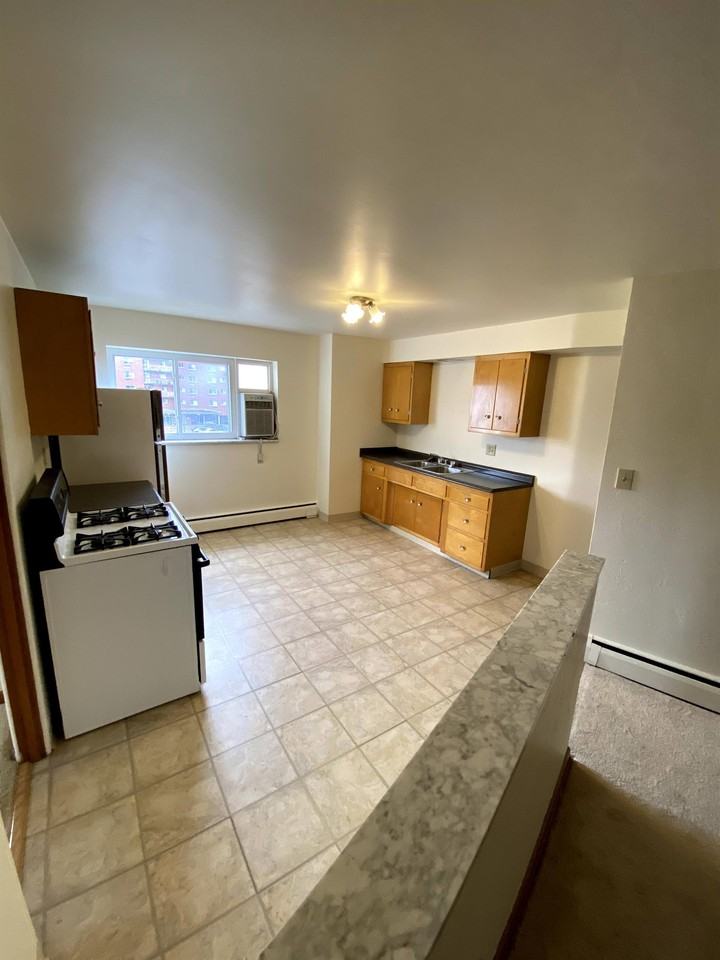 100 3rd Avenue - Photo 6 of 29