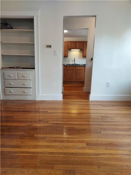 4 Gordon St - Photo 6 of 16