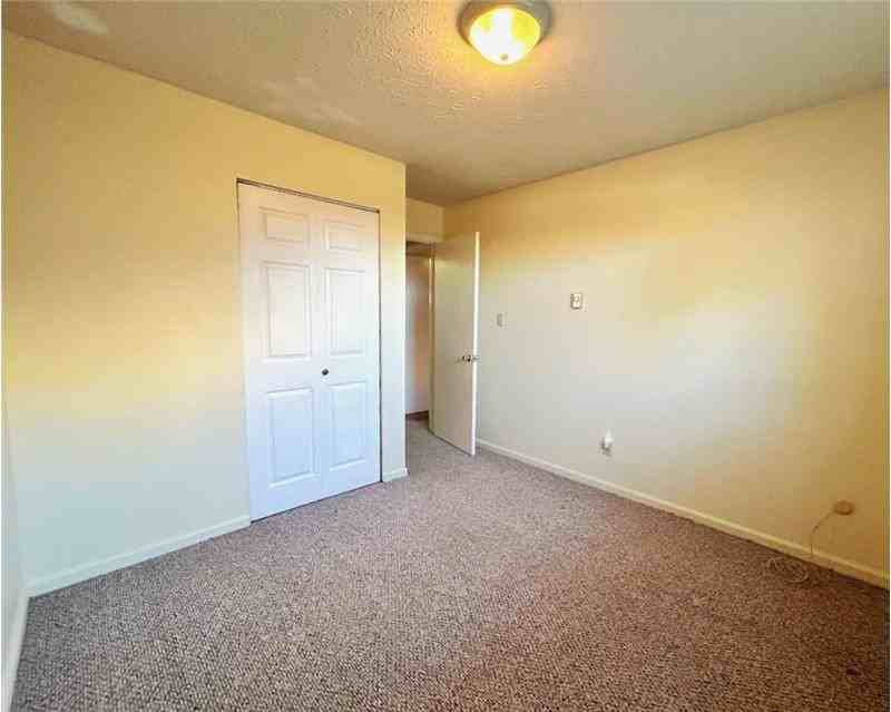 200 Fernwood Rd #38 - Photo 4 of 9