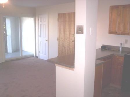 310 Copeland St - Photo 4 of 6