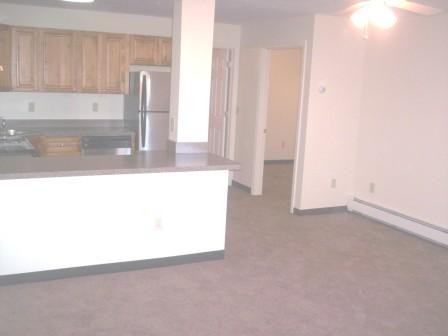 310 Copeland St - Photo 5 of 6