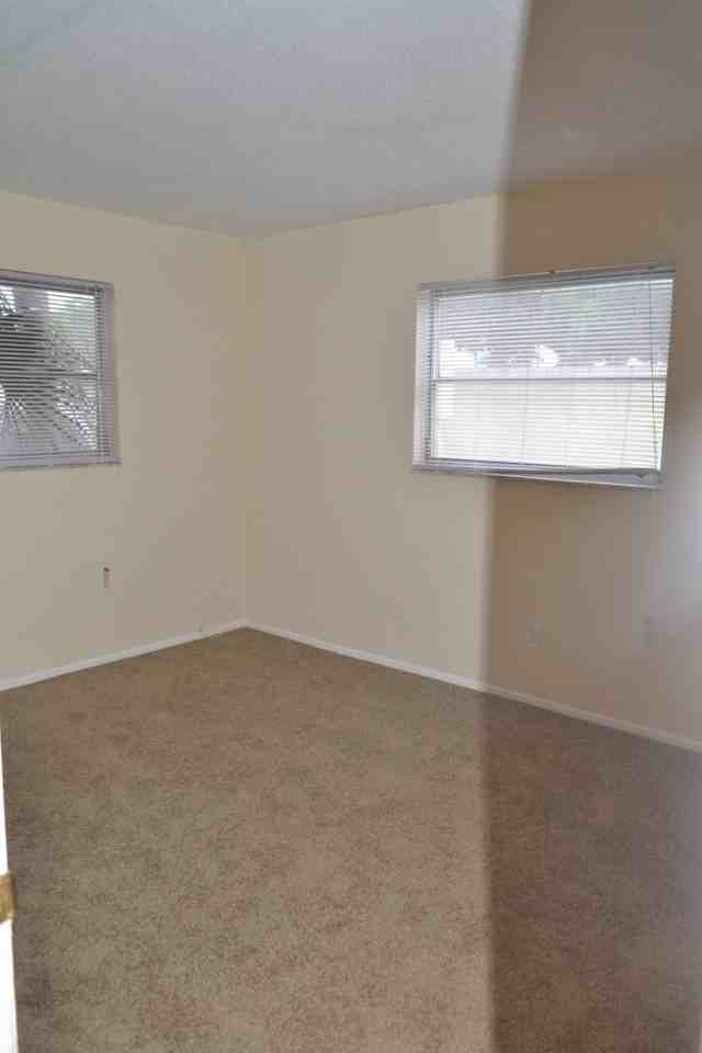 Midway Court Apartments - Photo 5 of 50