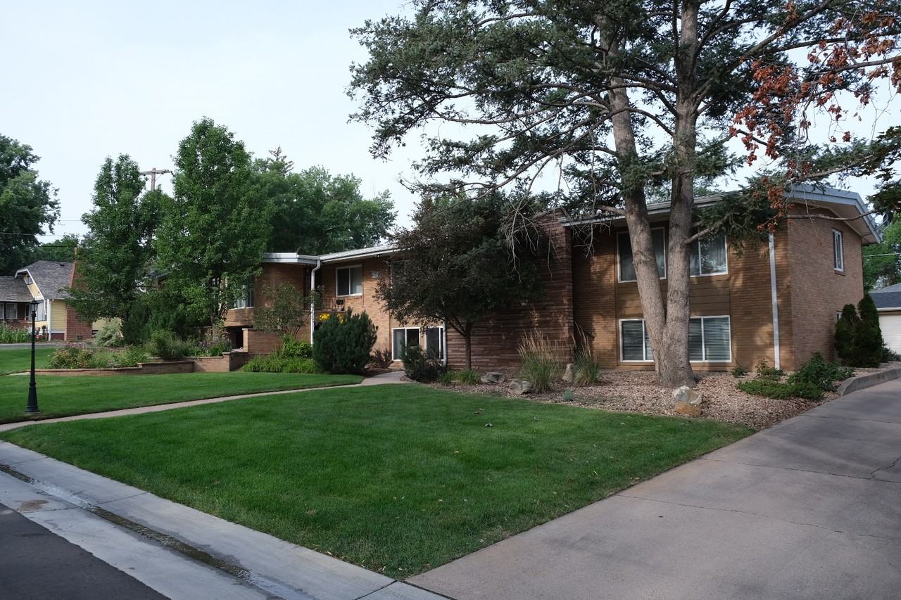 1725 18th Avenue - Photo 3 of 9