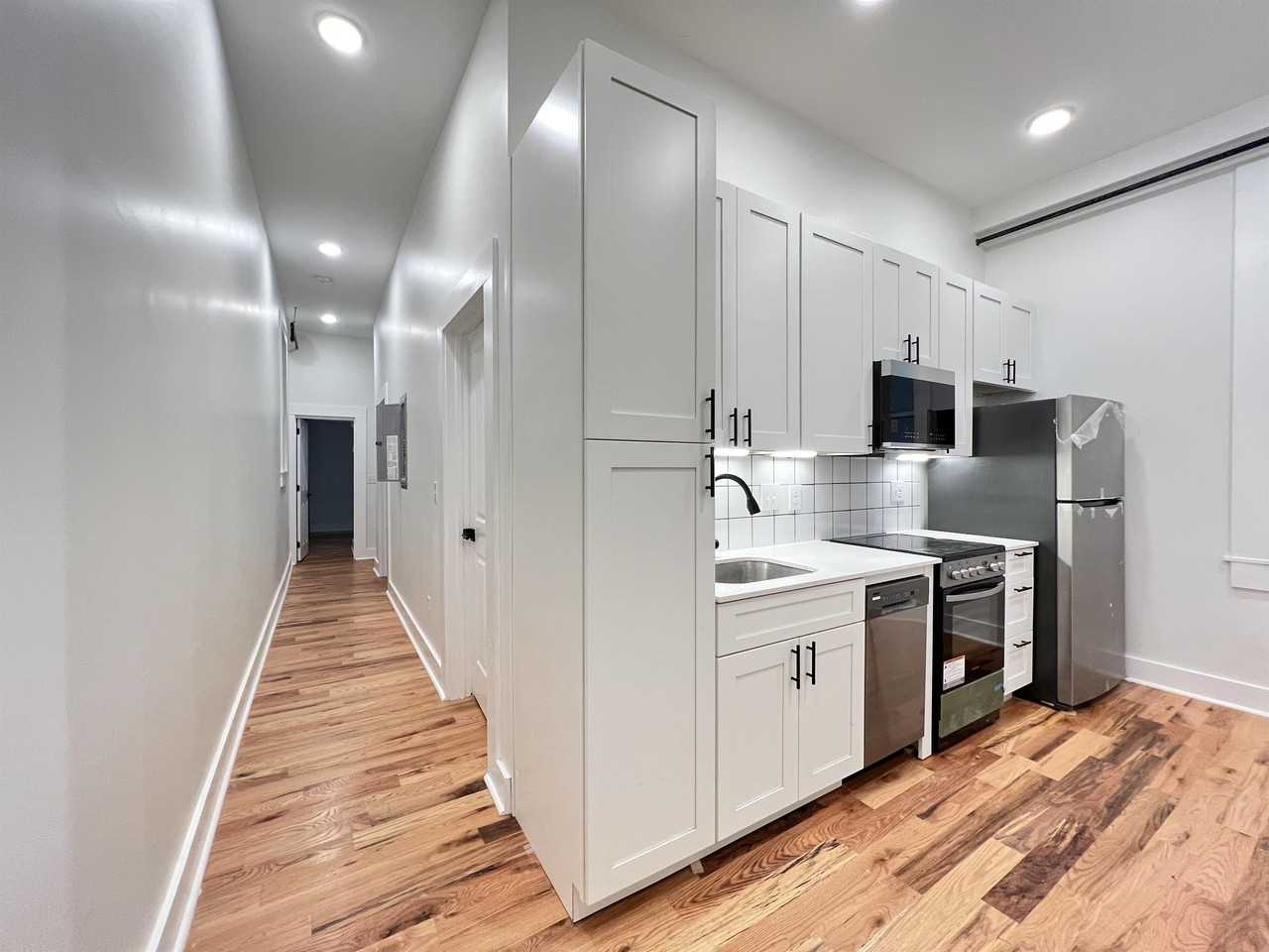 OH_AM_Pendleton Lofts - Photo 3 of 10