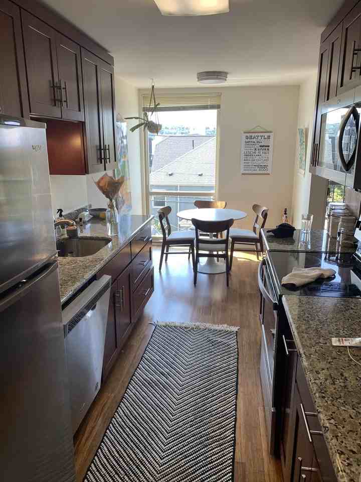 Madlyn Apartments LLC - Photo 2 of 8