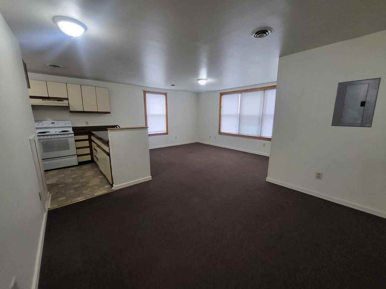 20 South Main Street - Photo 6 of 11