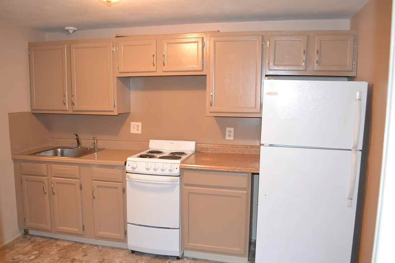 29 Pleasant Street - Photo 2 of 8