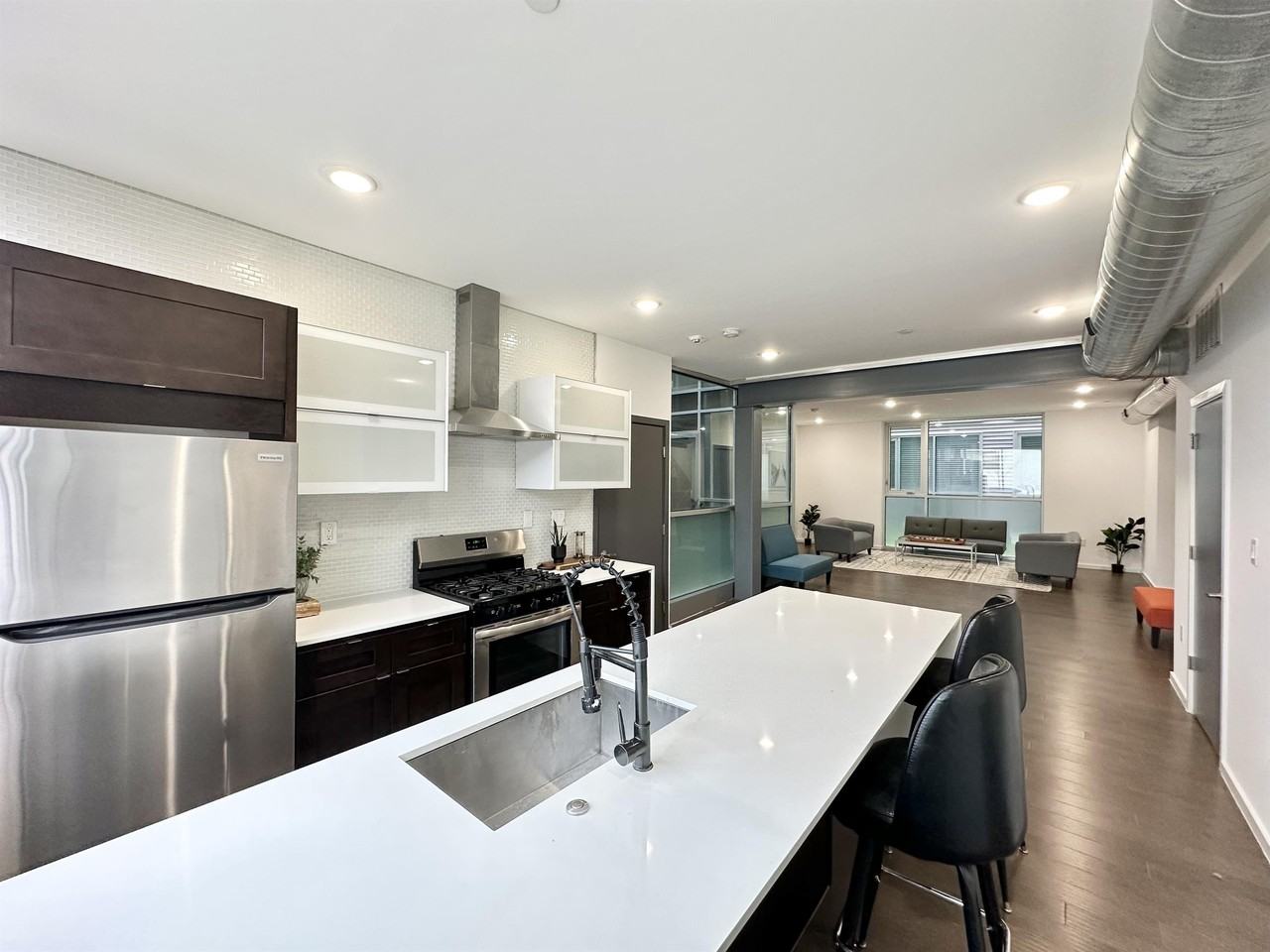 1235 North Franklin Street - Photo 6 of 50