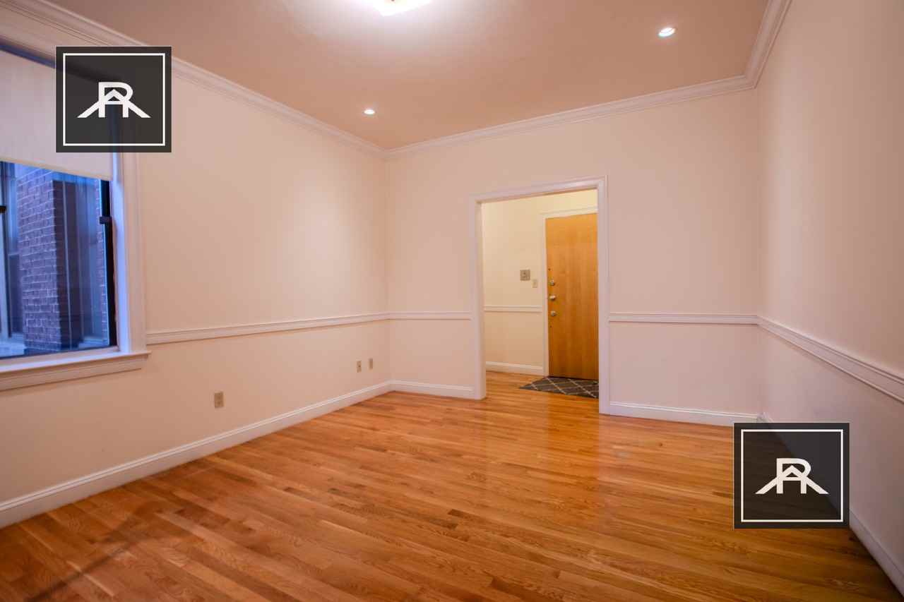 1332 Commonwealth Ave #35 - Photo 7 of 9