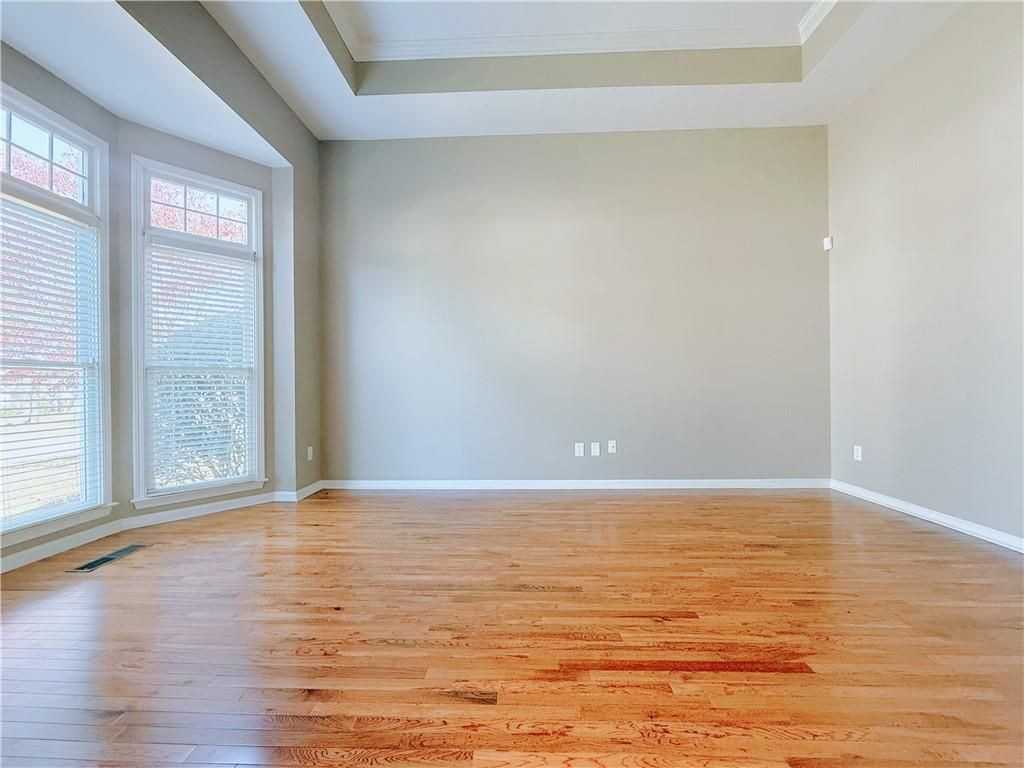 3332 Drawbridge Ter - Photo 4 of 28