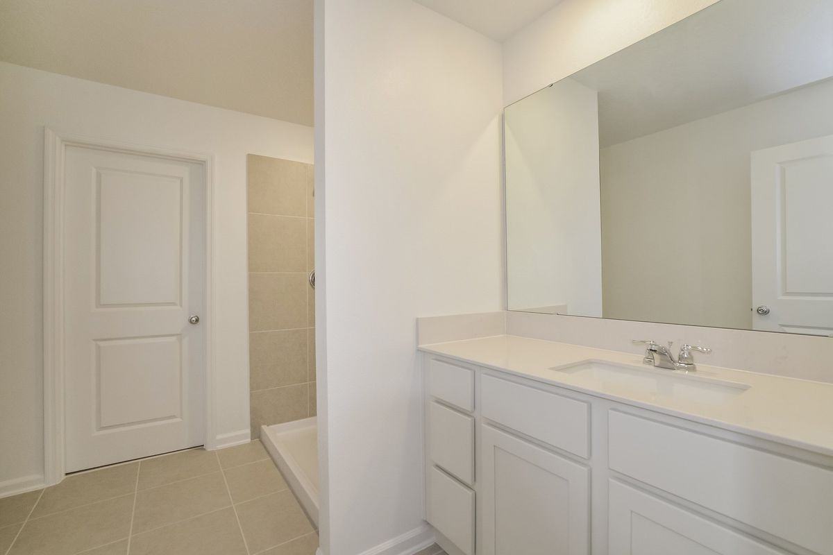 Crown Pointe Dr - Photo 3 of 14