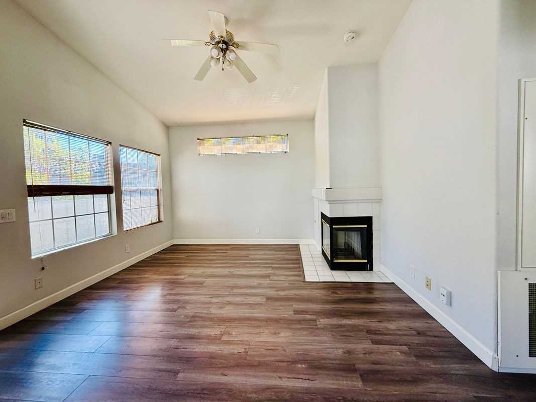 4 Vía Ermitas - Photo 3 of 18