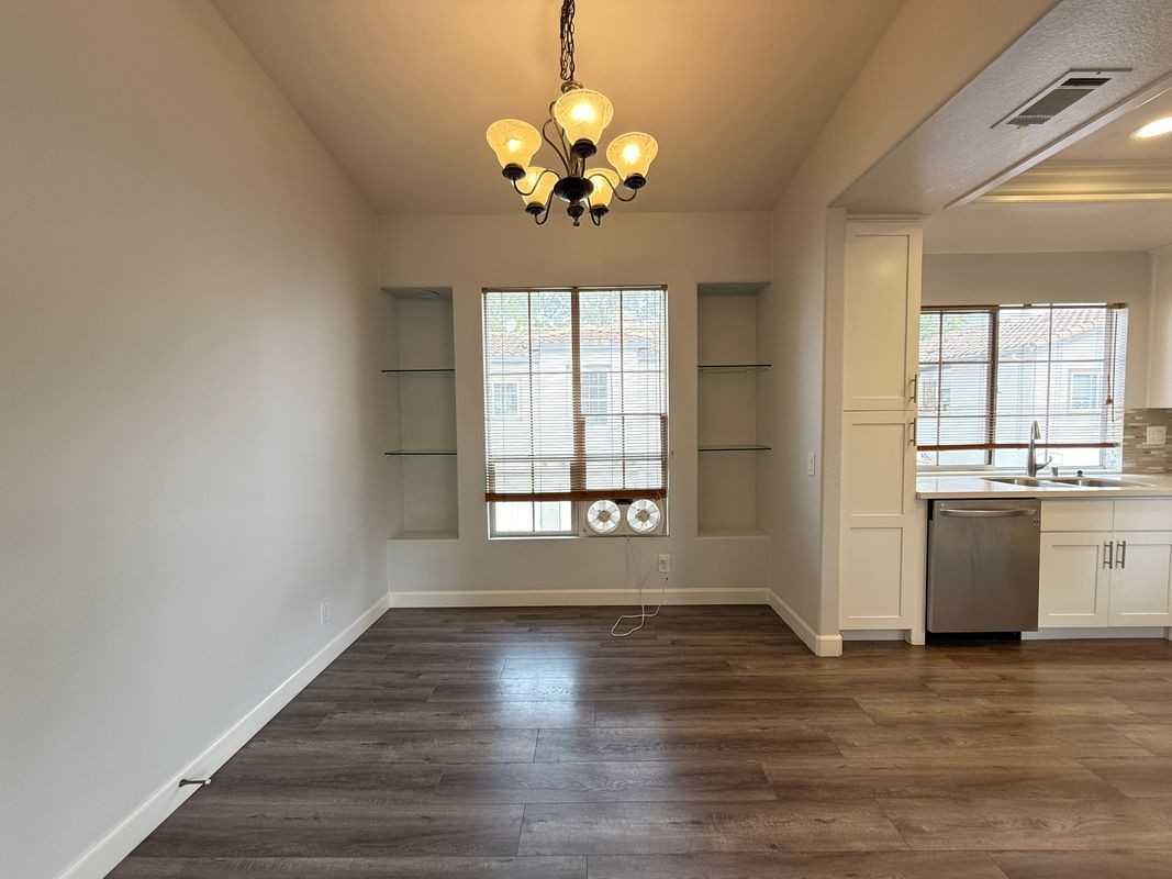 4 Vía Ermitas - Photo 4 of 18