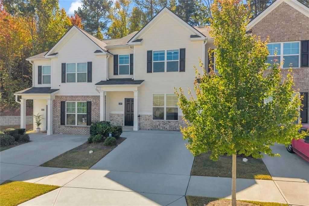 4289 Arcadia Dr - Photo 2 of 40