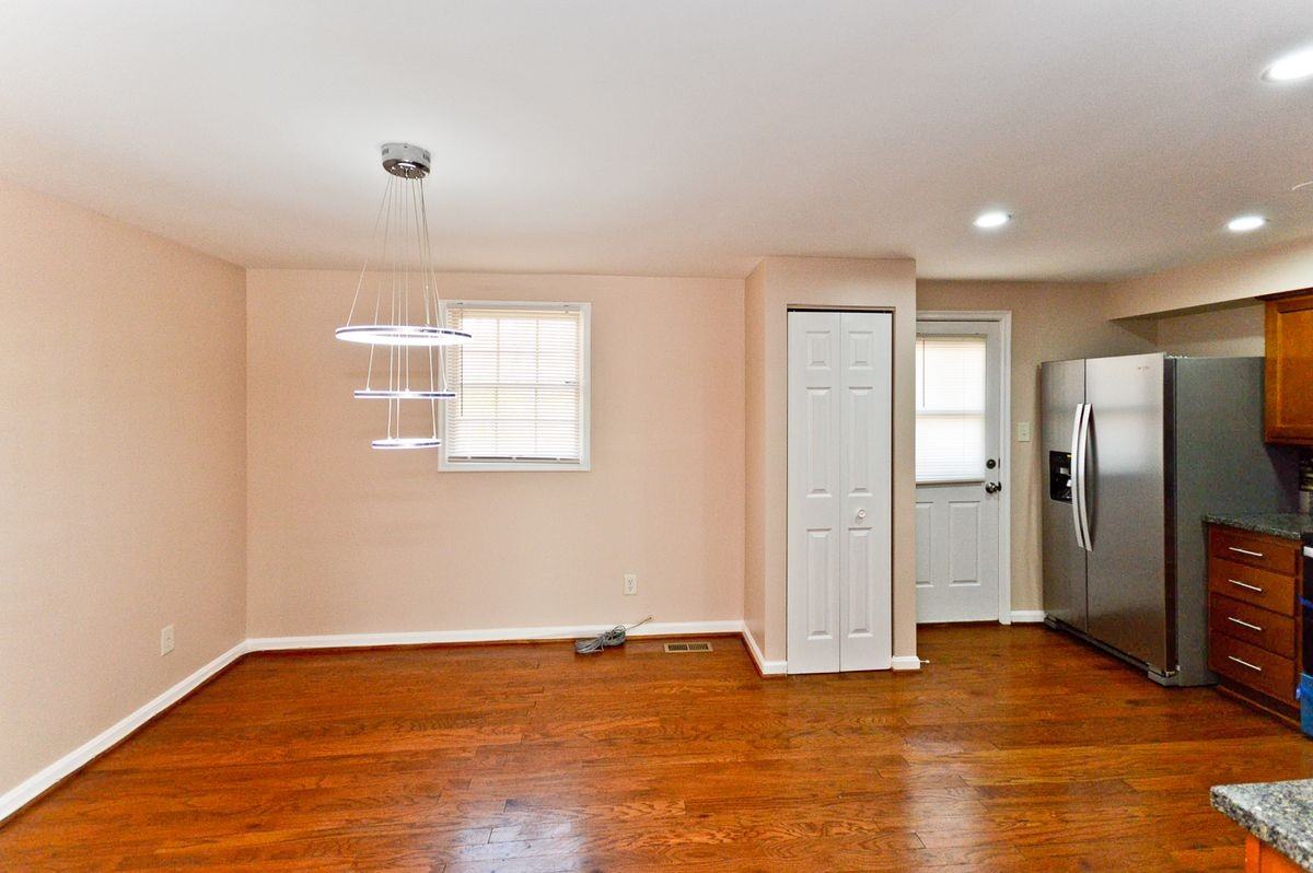 11430 Horse Soldier Pl - Photo 3 of 9