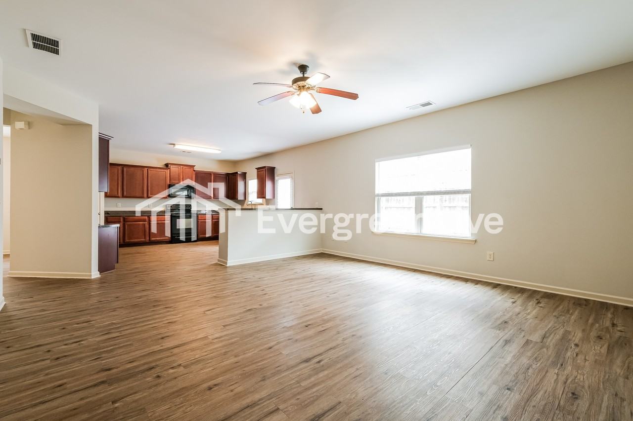 138 High Point Way - Photo 5 of 16