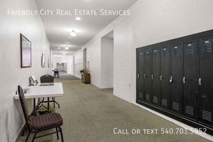 The Hilltop Apartments - Photo 6 of 36