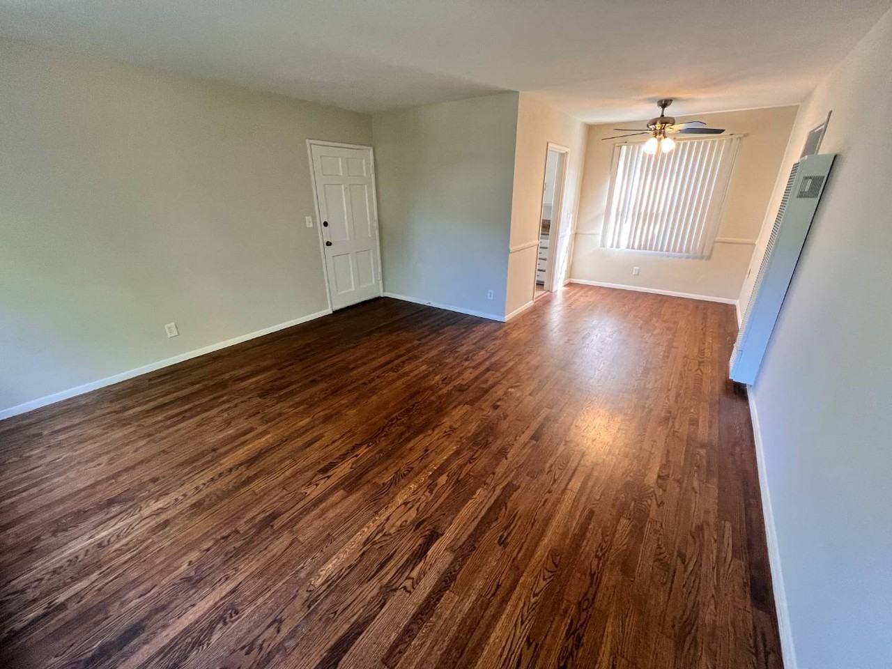 606 West Foothill Boulevard #B - Photo 7 of 23