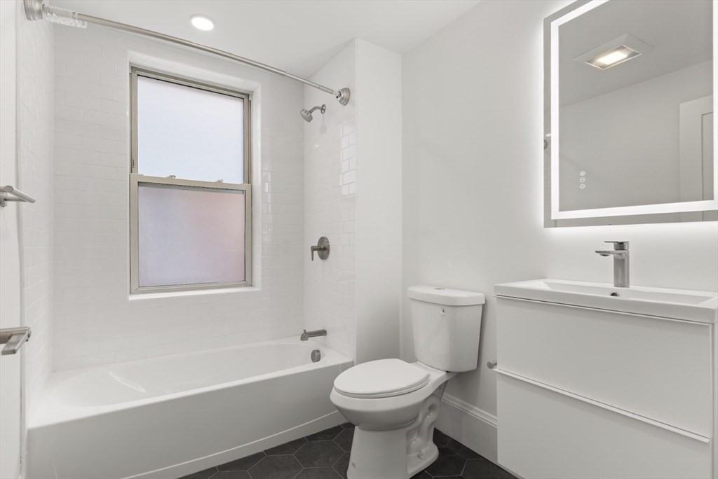 26 Bradlee Rd #305 - Photo 6 of 8