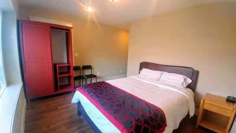 Clinton St & Curragh Ave - Photo 2 of 4