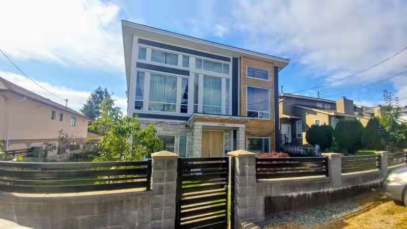 Clinton St & Curragh Ave - Photo 4 of 4