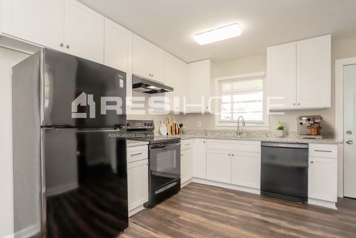 6324 Highview Rd - Photo 4 of 18