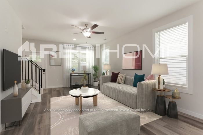 1331 Log Cabin Rd - Photo 3 of 20