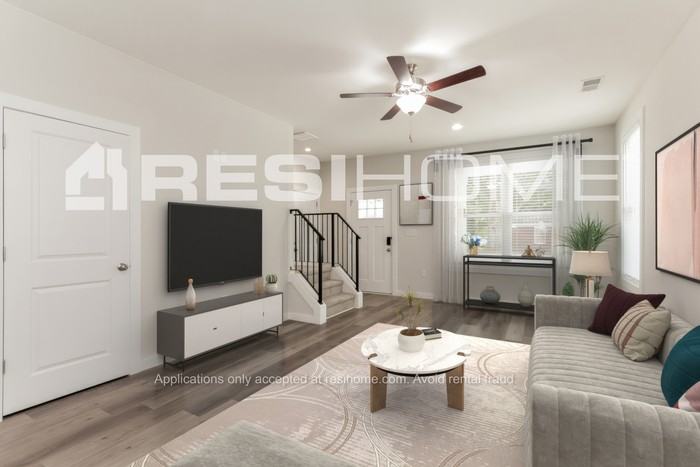 1331 Log Cabin Rd - Photo 4 of 20