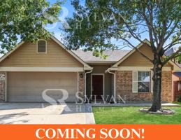 featured image of 2864 Saint Bernard Dr