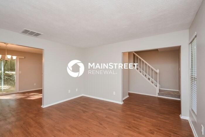 4599 Garden Hills Drive - Photo 5 of 17