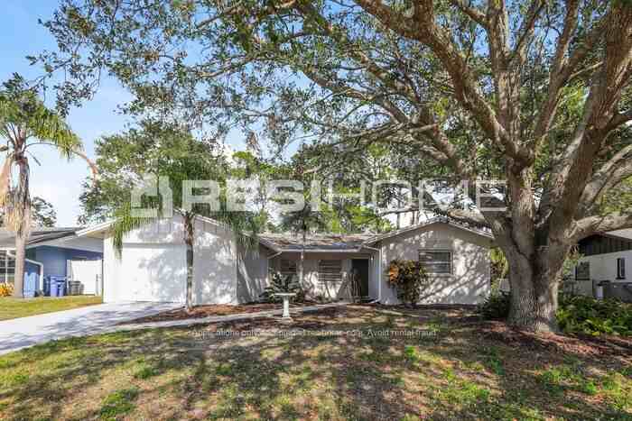 3645 Winderwood Dr - Photo 2 of 18