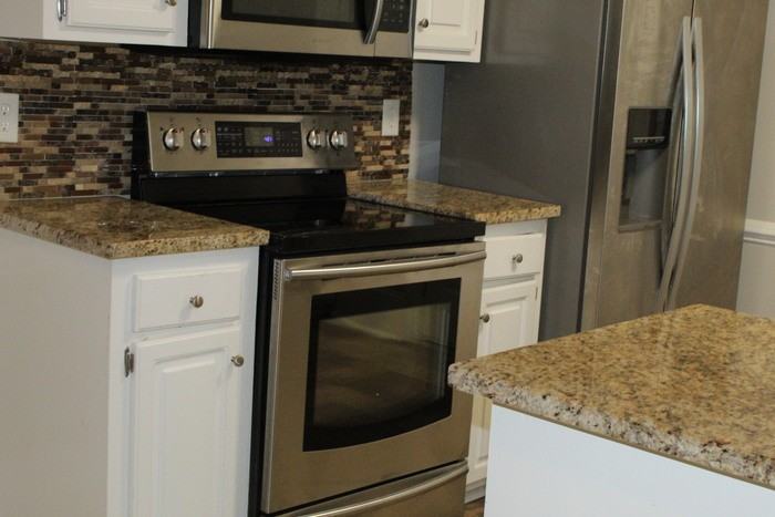 113 Forrister Street - Photo 4 of 37