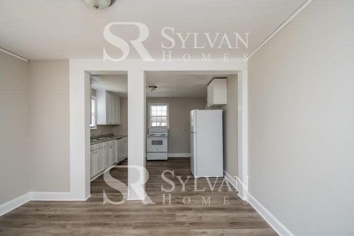 1225 F Ave - Photo 4 of 17