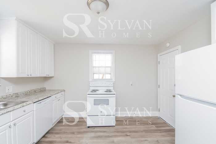 1225 F Ave - Photo 7 of 17