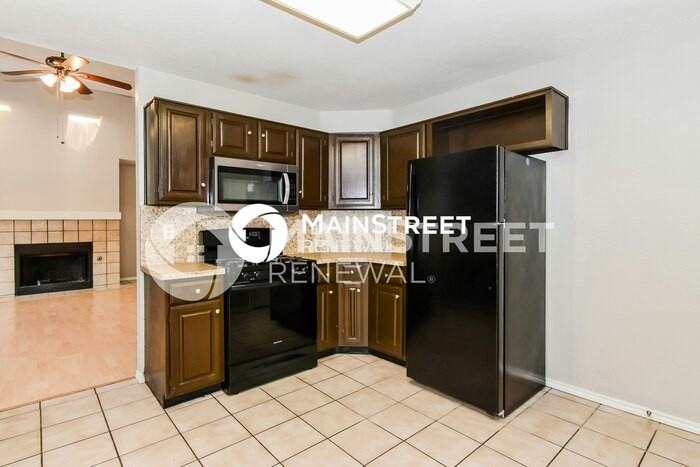 6820 Moccasin Dr - Photo 7 of 17