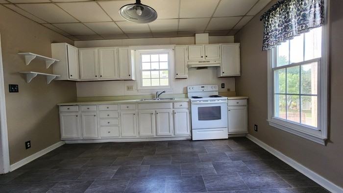 200 Hamilton St - Photo 4 of 6