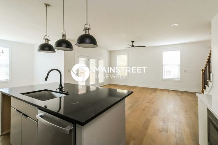 1811 Seminary Street #A - Photo 5 of 17