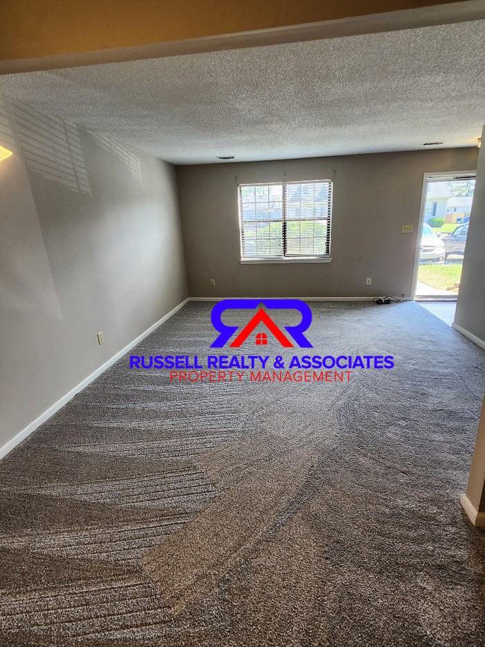 1525 Applegate Lane - Photo 2 of 17