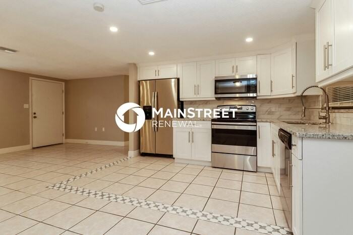 9226 Rainbow Ln - Photo 7 of 16