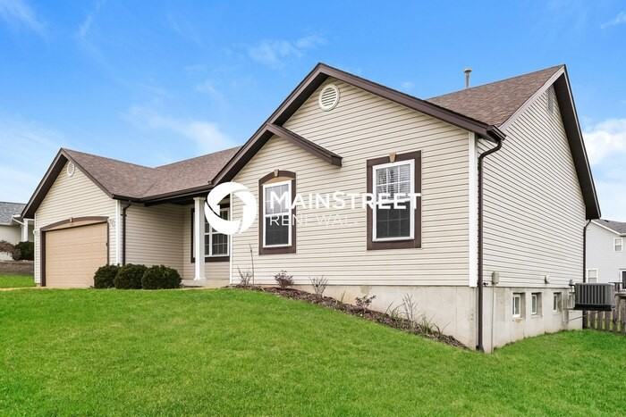 5441 Ambrose Xing - Photo 2 of 16