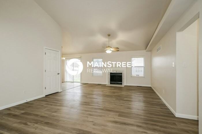 5441 Ambrose Xing - Photo 3 of 16