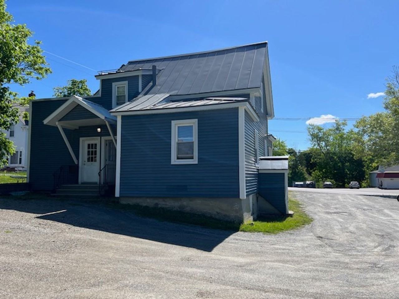 227 Main St - Orono - Photo 2 of 30