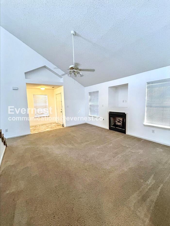 2703 Westgate Circle - Photo 5 of 20