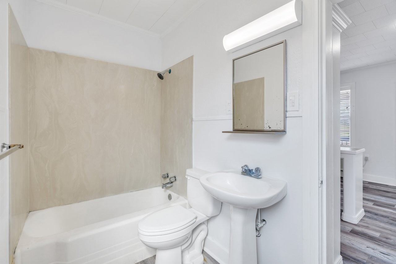 1488 Us Highway 61 N #16 - Photo 4 of 8