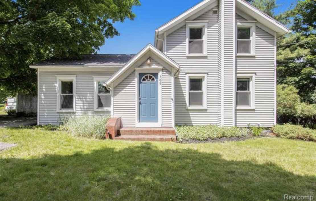 388 Hillsdale St #NA - Photo 2 of 15