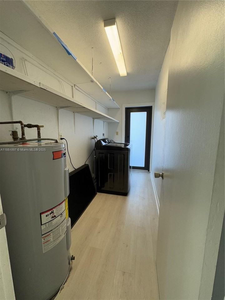 3633 Sw 5th Ter #1 - Photo 5 of 14