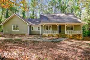 featured image of 245 Devilla Ct